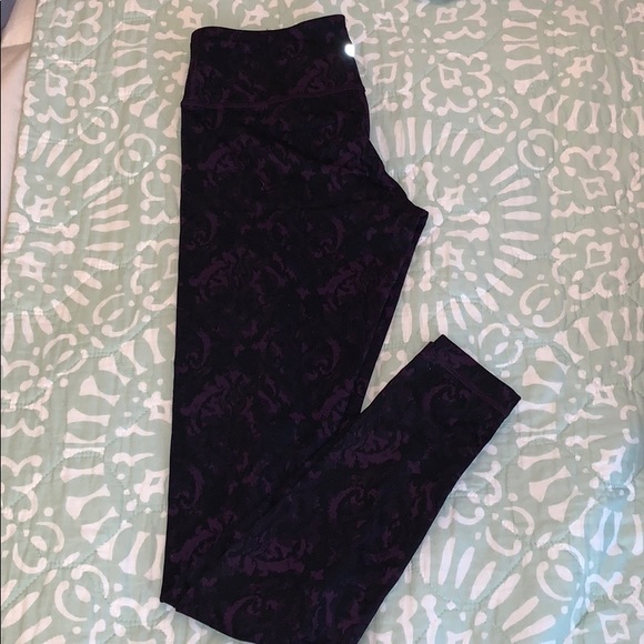 lululemon athletica Pants - Lululemon: Patterned wonder under pants (unhemmed)
